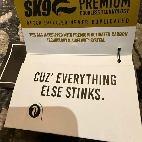 SKUNK - Mini Backpack - Picture 5 of 9